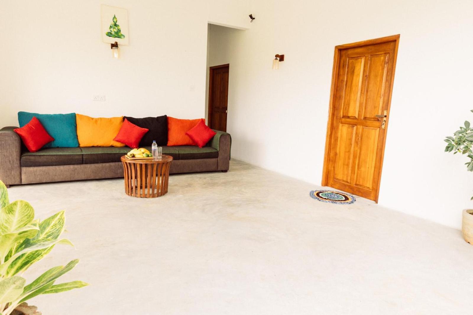 דיקוולה Hiriketiya Ladina Homestay מראה חיצוני תמונה